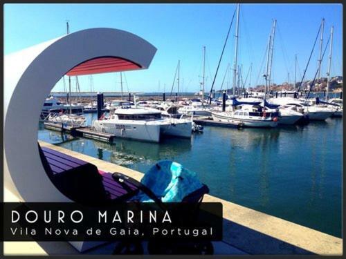 Отель Veleiro D'Ouro Вила-Нова-ди-Гая Экстерьер фото